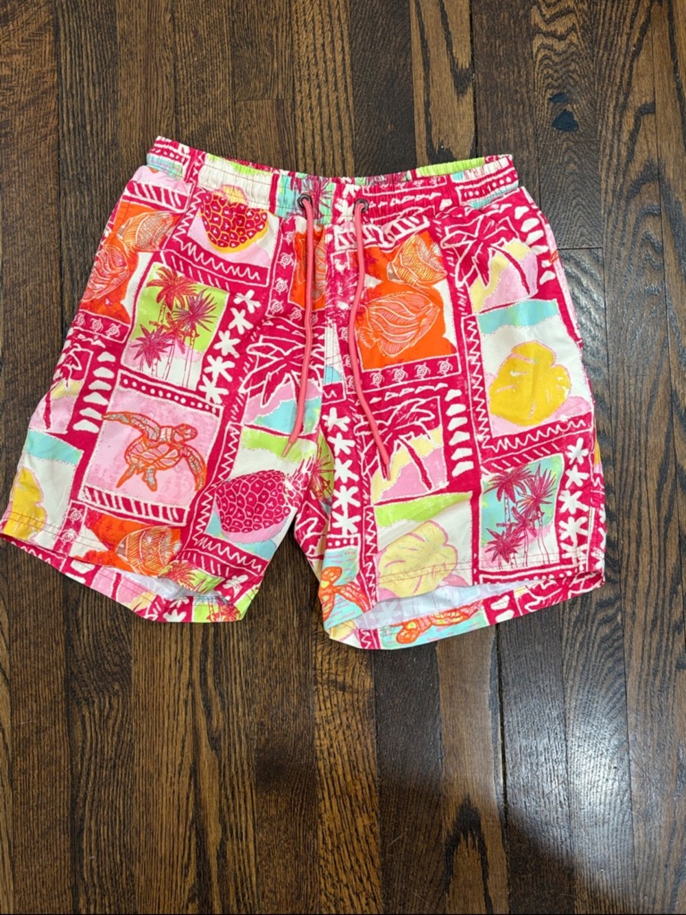 Club Room Men's Tropical Print Swim Shorts size S
